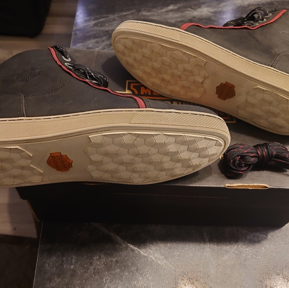 Brand New Harley Davidson womens Mackey shoe/boot size 10 - Picture 5 of 7